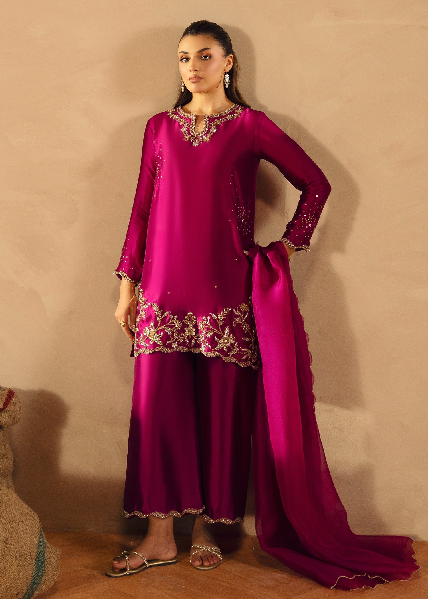 AKS01935_5ef80b5c-cb2e-446c-b009-81b89d4133cc.jpg MAGENTA MARL - Image 1